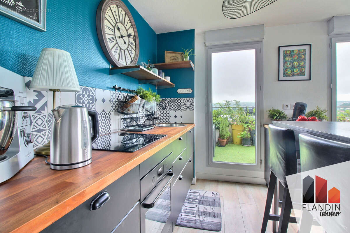 Appartement à GRIGNY