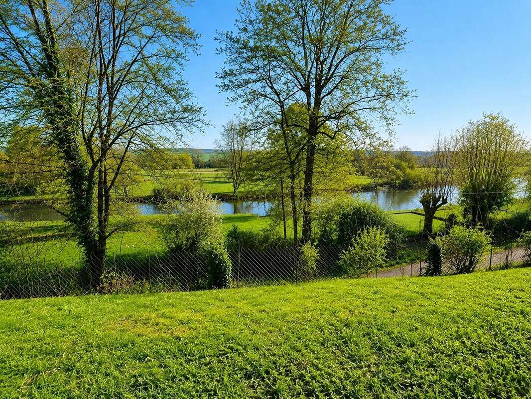 Entre rivière et forêt, un véritable havre de paix en vallée d'Eure - photo 2