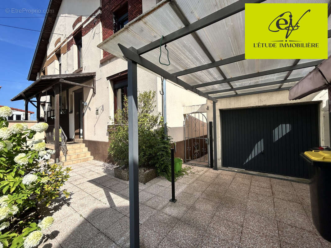 Maison 93 m² à Stiring-Wendel  - photo 4