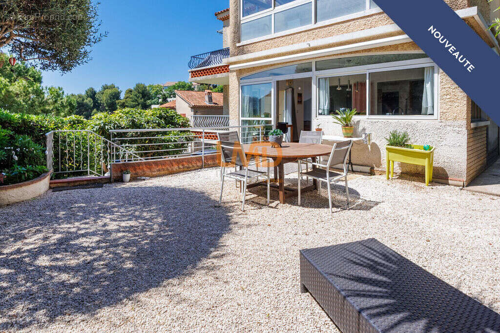 Appartement à MARSEILLE-8E