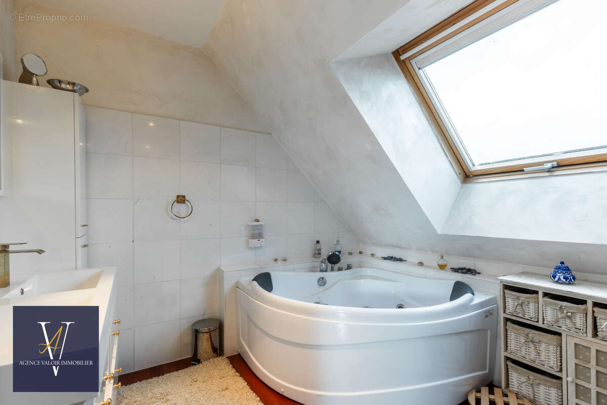 HAGENBACH - Maison de maître - 306 m2 - photo 20