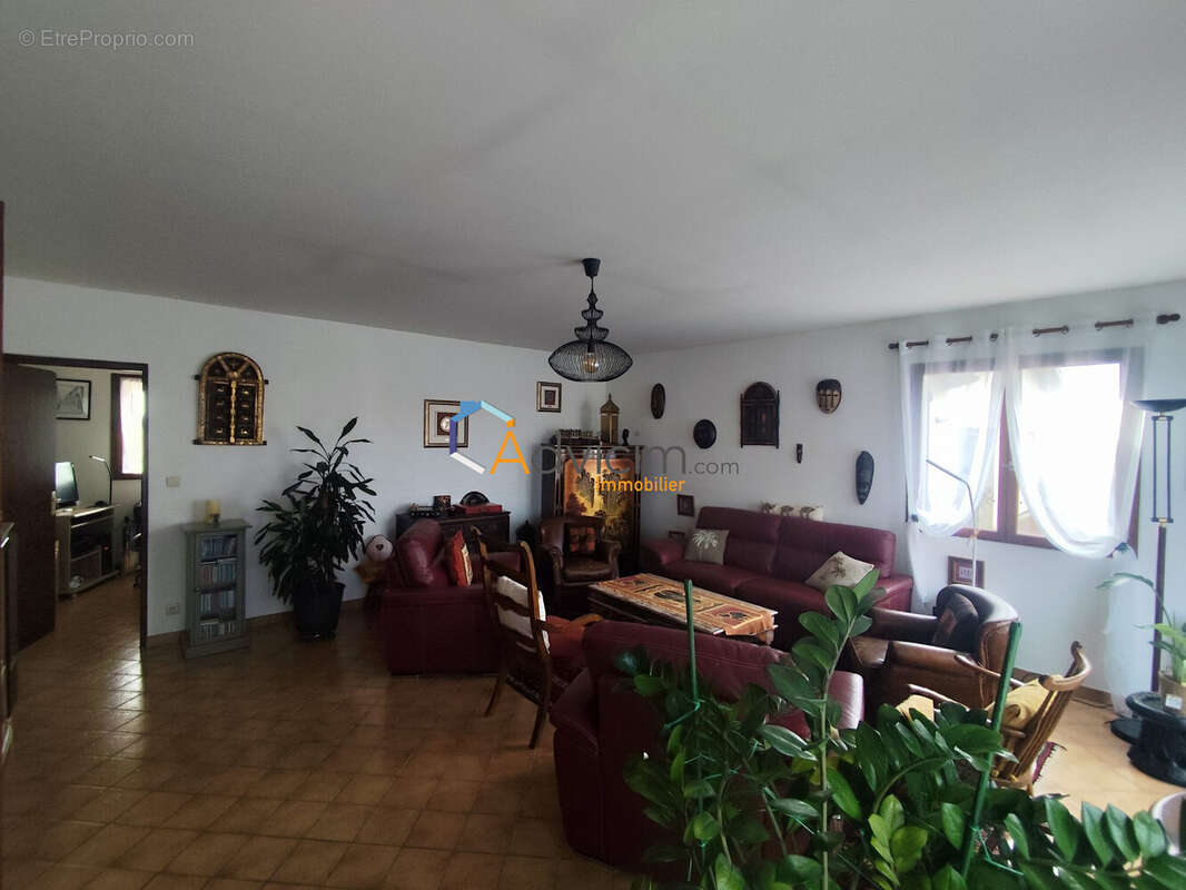 Maison à LA REOLE