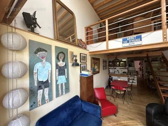 Appartement à VOVRAY-EN-BORNES