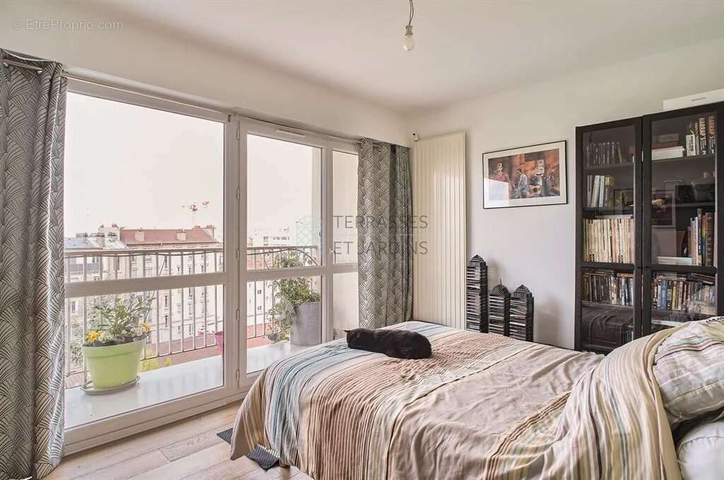 Appartement à SAINT-MAUR-DES-FOSSES