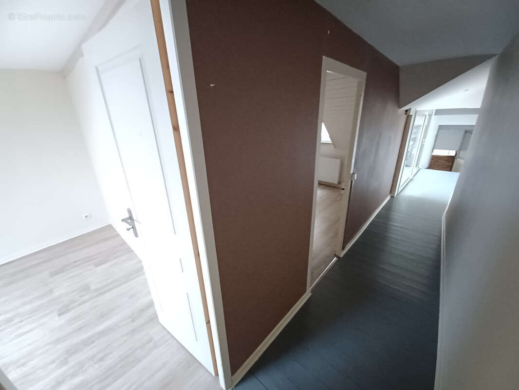 Appartement à LA CHARITE-SUR-LOIRE