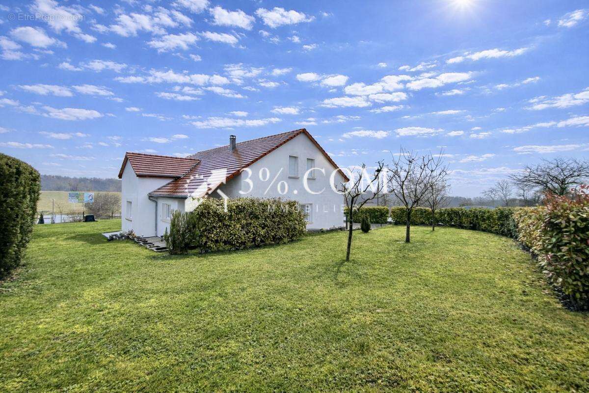 3%.COM - EXCLUSIVITÉ à OTTERSTHAL, Maison 2013, 190m2, 4 cha - photo 5
