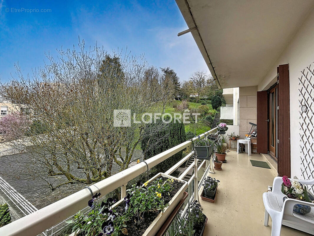 Appartement à BOUGIVAL