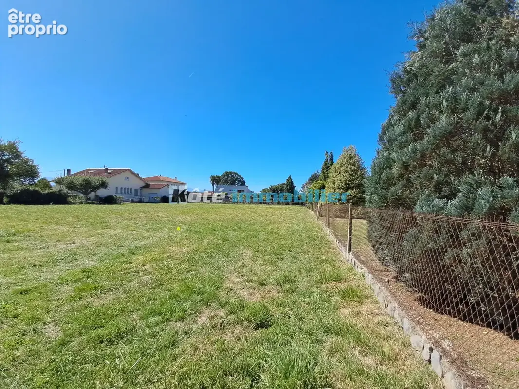 Sud de tarbes terrain de 1734 m2 viabilise - photo 2