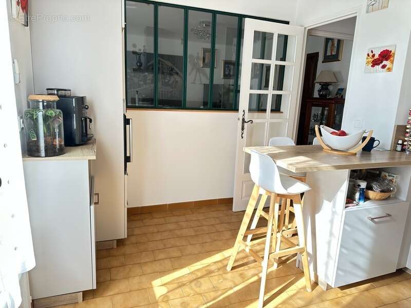 Appartement à GREOUX-LES-BAINS