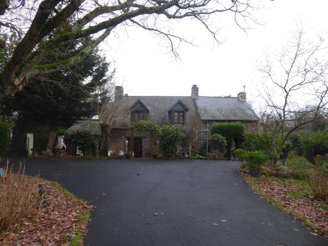 Maison à LES FOUGERETS