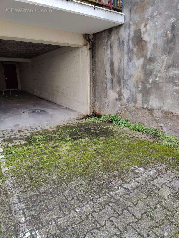 Parking à BORDEAUX