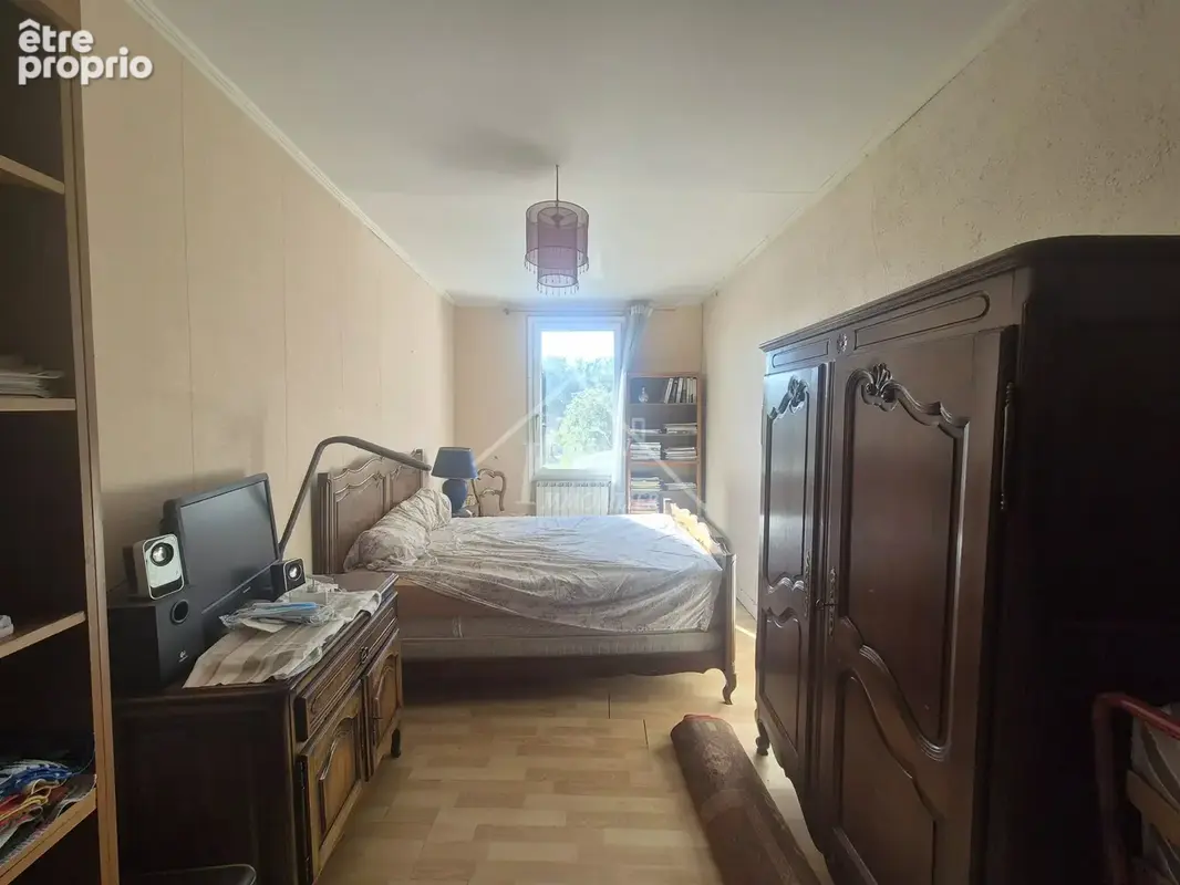Maison avec garage et jardin - photo 6