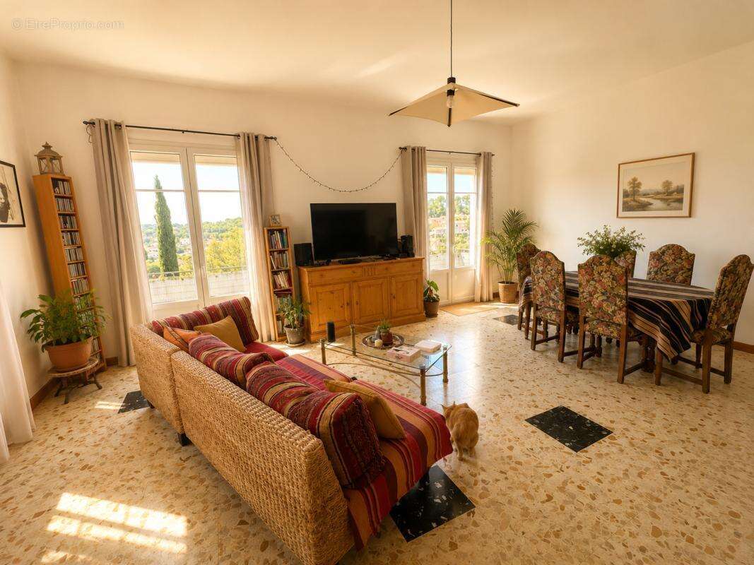 Maison 94 m² à La Seyne-Sur-Mer  - photo 8