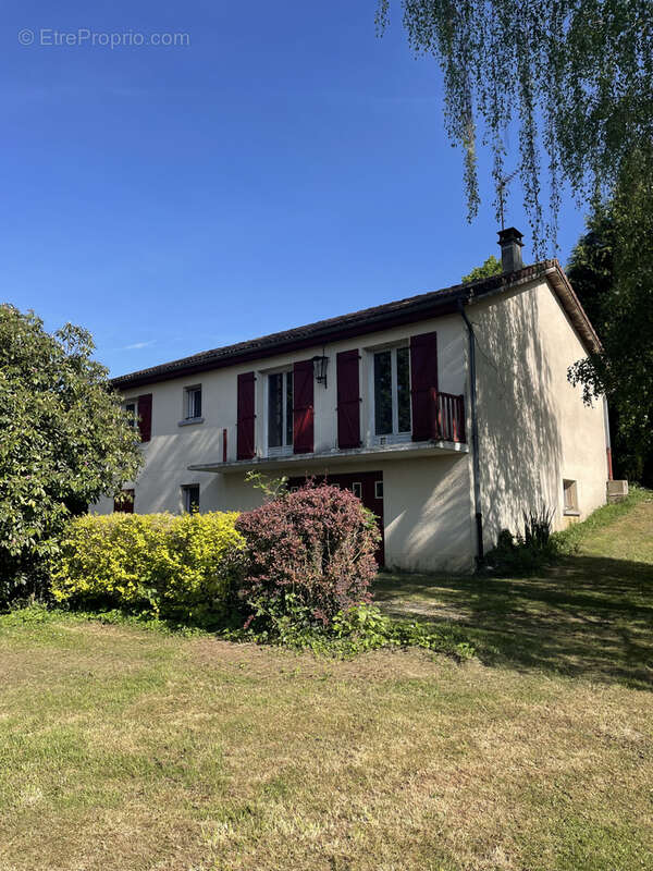 Maison à LA GENEYTOUSE