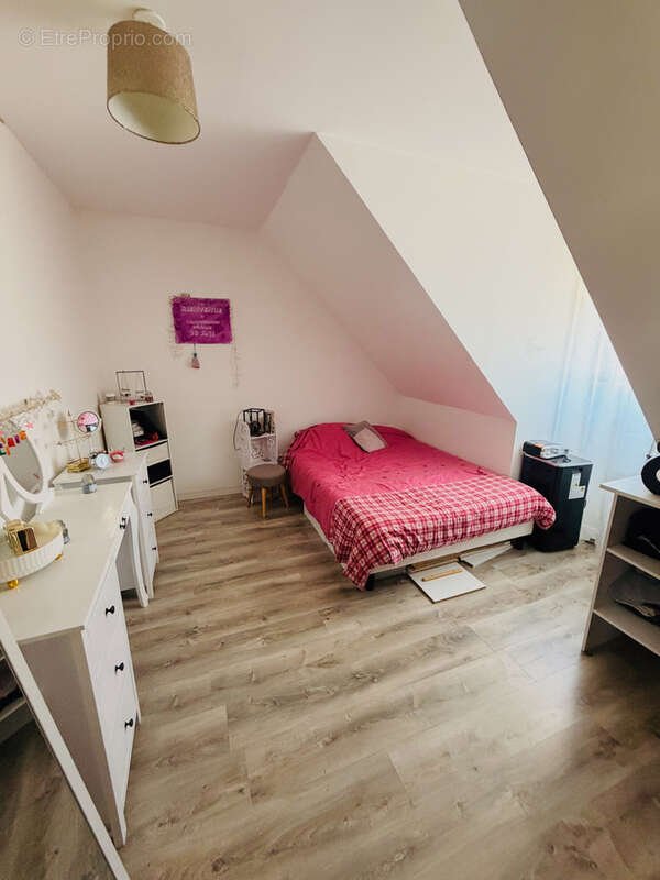 Maison à SAINT-QUENTIN