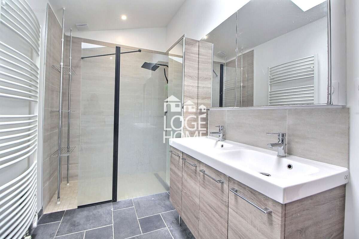 Maison à SIN-LE-NOBLE