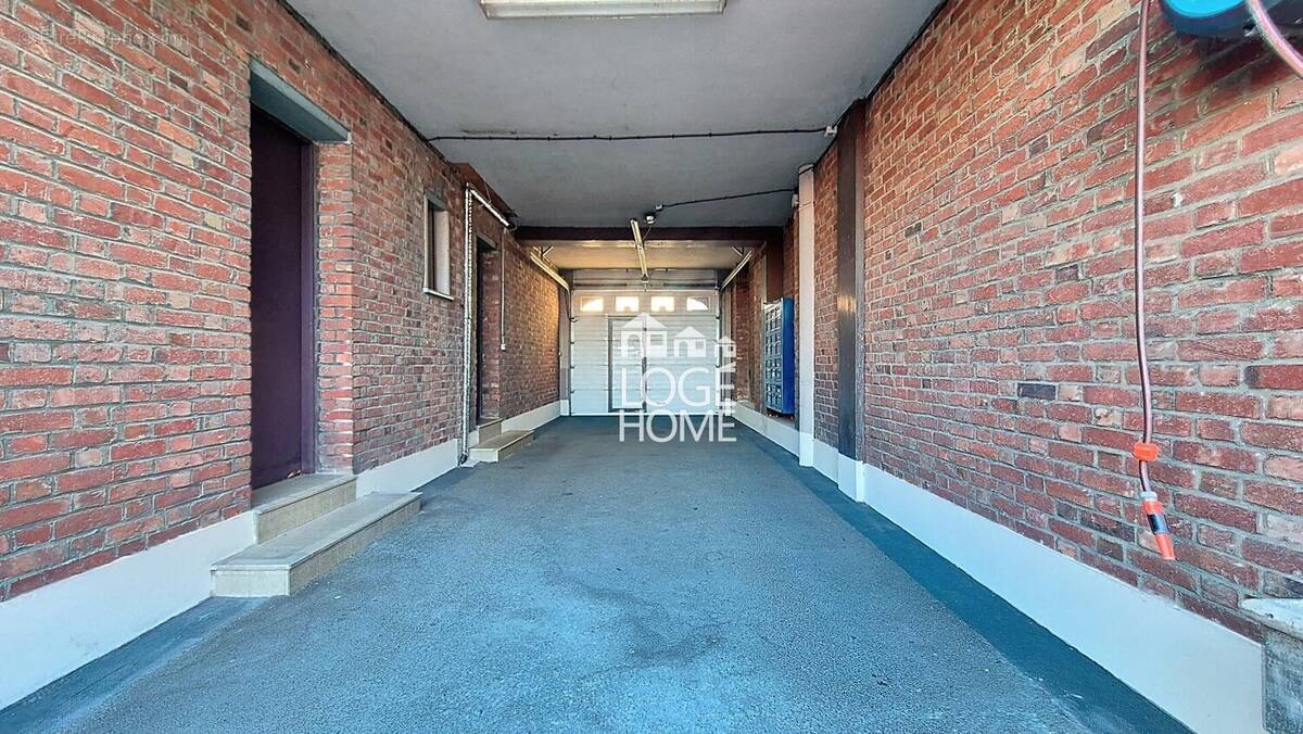 allée privée - Appartement à DOURGES