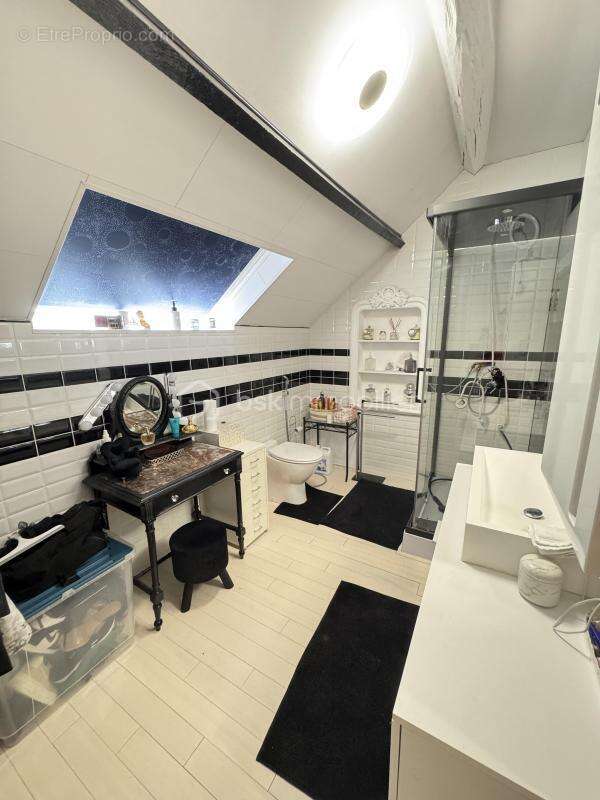 Maison briarde de charme – 146 m² – dépendances – terrain 1 350 m² – calme absolu - photo 12