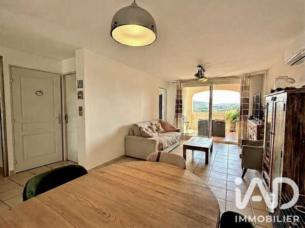 Appartement 60 m² à La Garde-Freinet  - photo 6