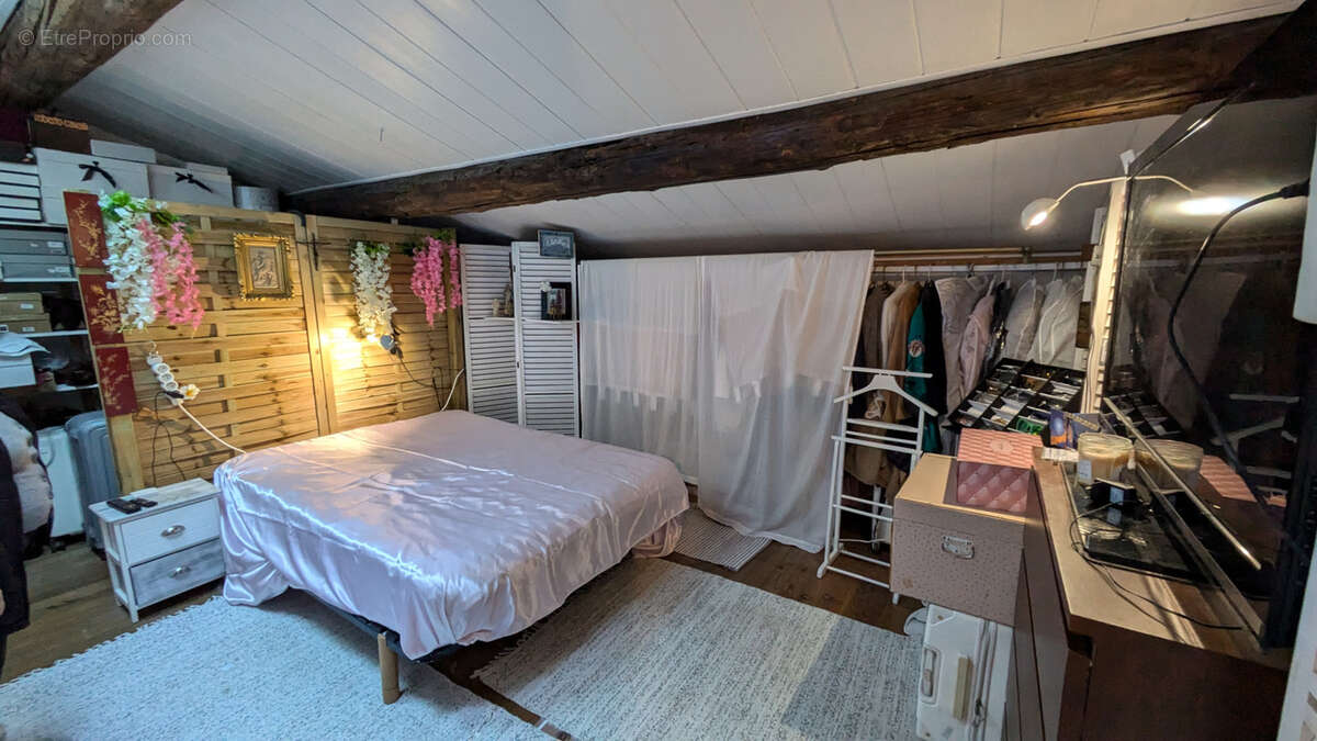 SÈTE (34) — Appartement Haussmannien XIX siècle de 254 m2 avec vue mer panoramique - photo 18