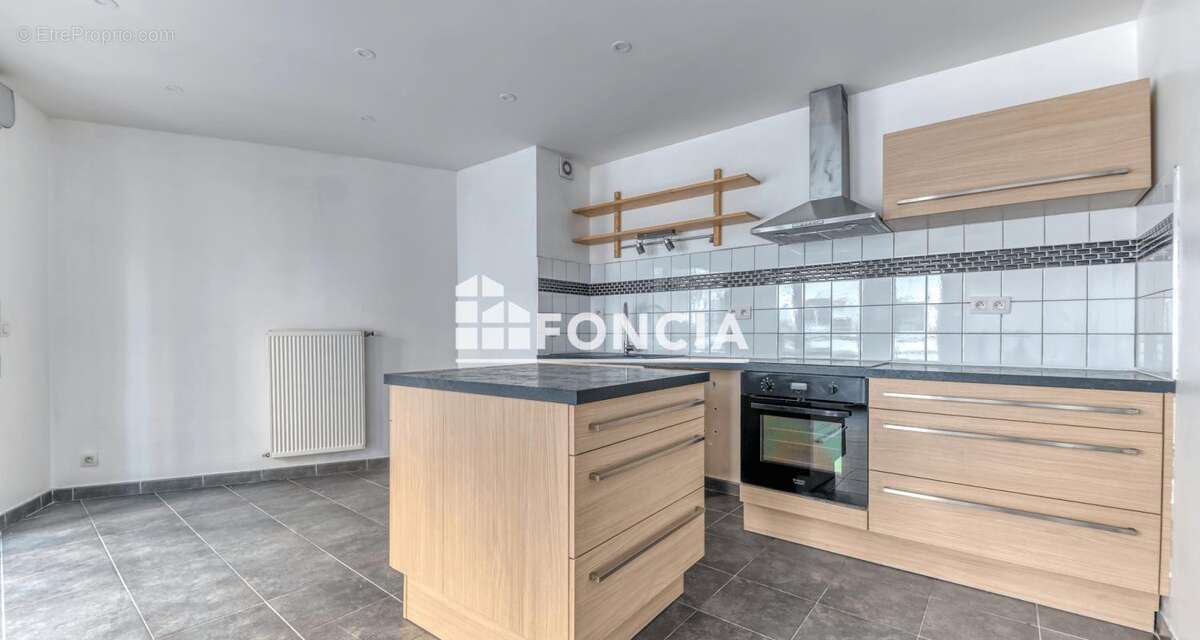 Appartement à VAULX-EN-VELIN