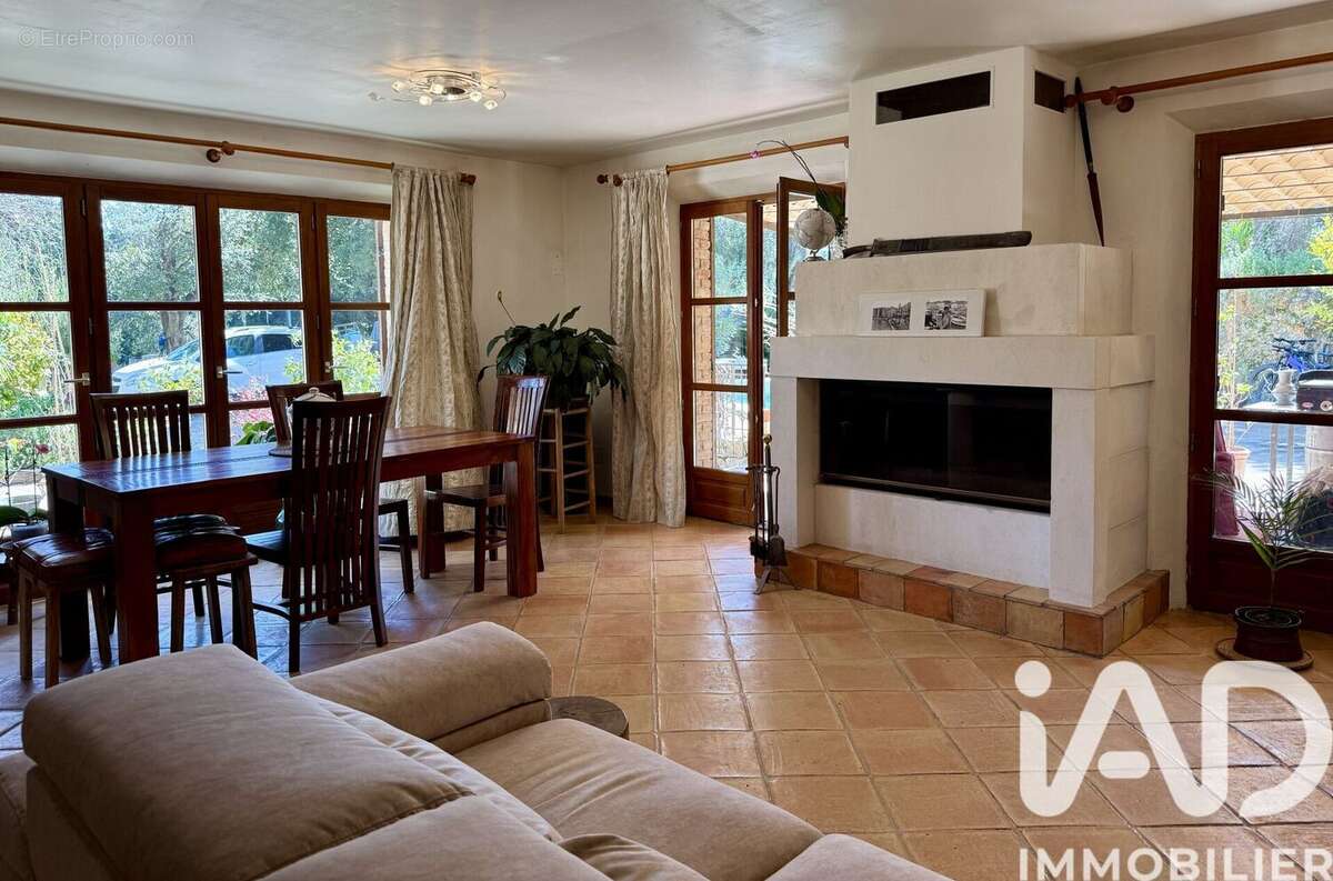 Photo 7 - Maison à PLAN-DE-LA-TOUR