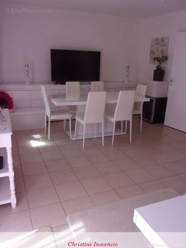 Maison 84 m² à Saint-Yzan-De-Soudiac  - photo 25