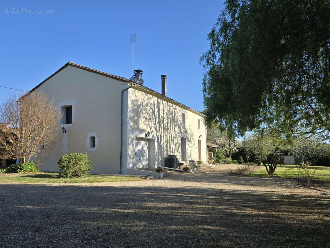 Maison à VILLAMBLARD