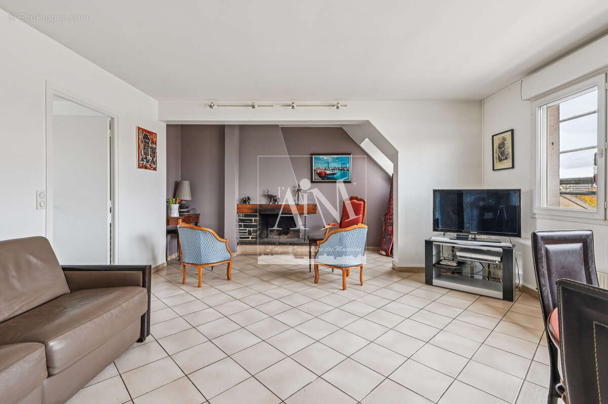 Appartement à NANTERRE