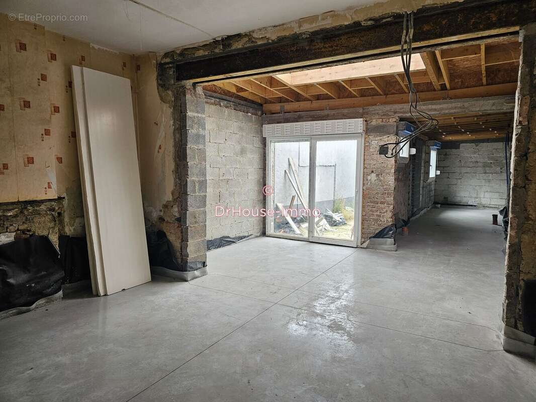 Maison à SAINT-AMAND-LES-EAUX