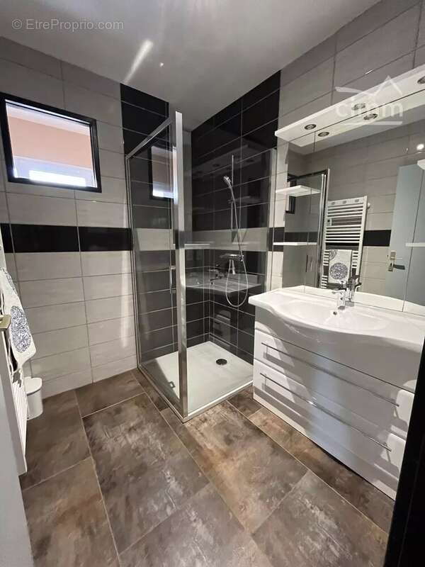 Ensemble immobilier au cœur de l'Aubrac - photo 45