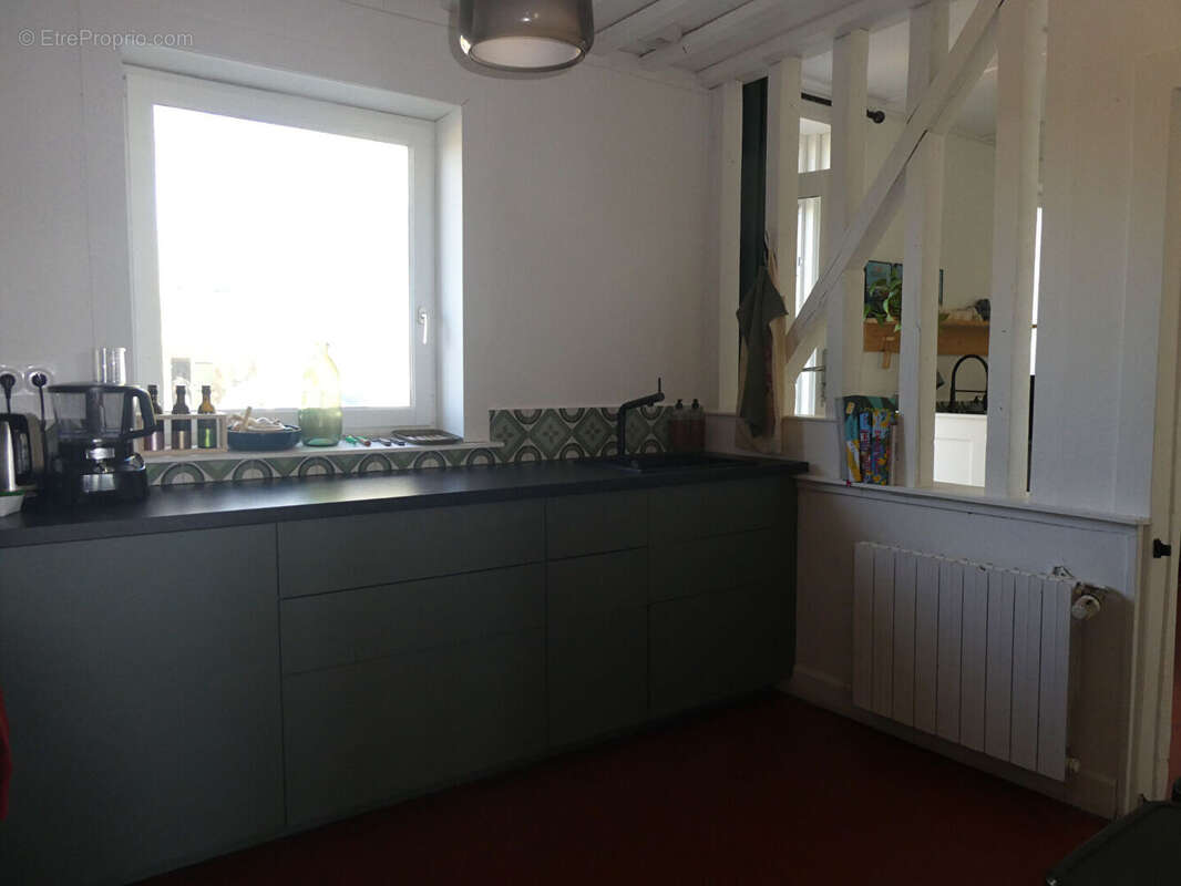 Maison à CORMEILLES