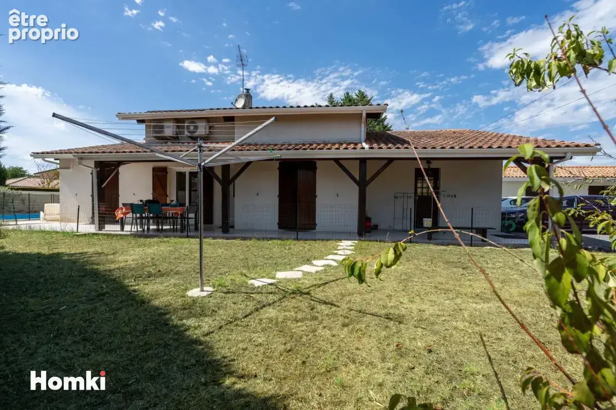 Maison/Villa T4 de 142 m² + T2 indépendant de 20 m² à Saint-Médard-en-Jalles 33160 - photo 20