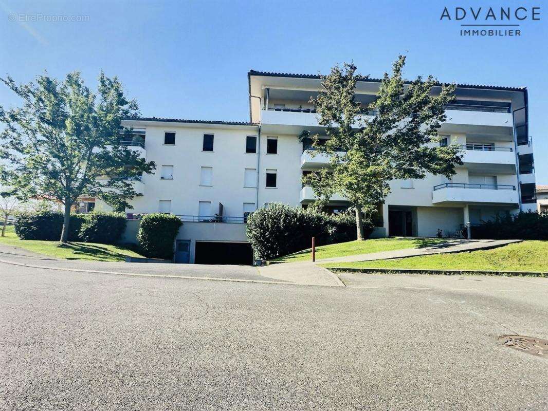 Appartement à FROUZINS