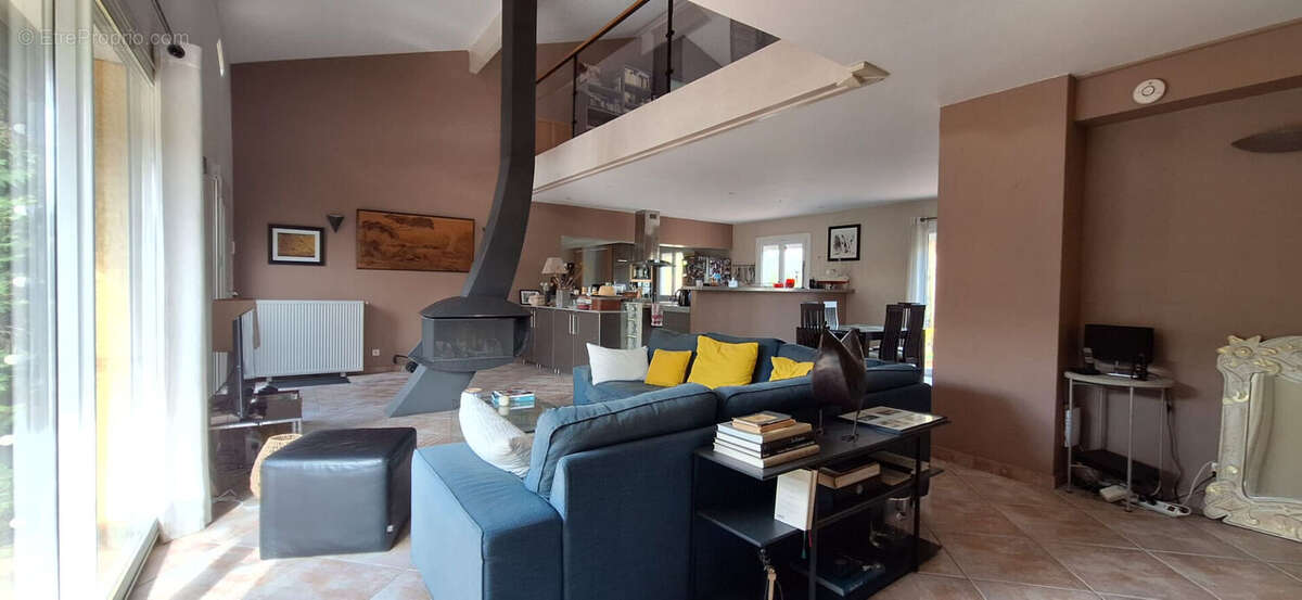 Maison à SAINT-GENIES-BELLEVUE