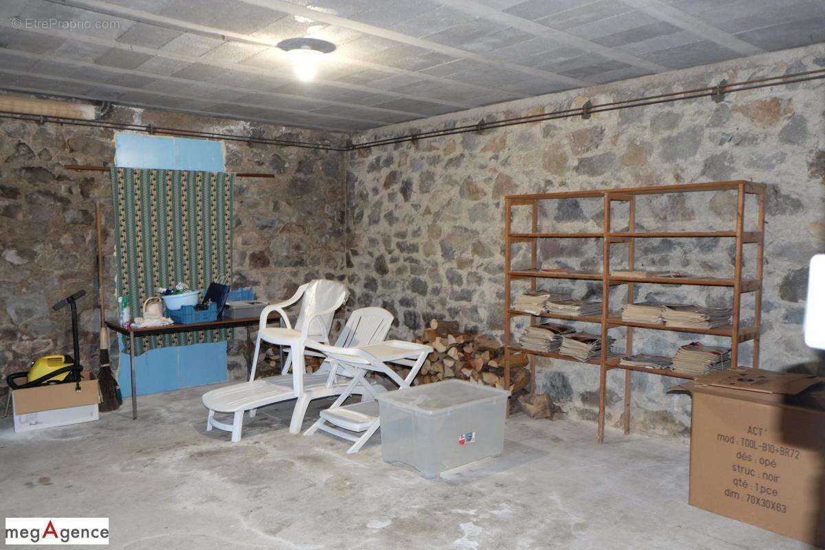 Belle maison familiale avec appartement F1 indépendant à 10 minutes de Tulle - photo 18