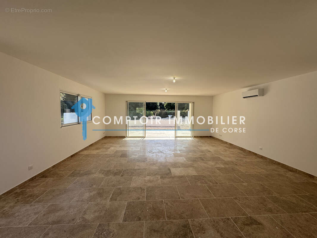 Villa en pierre T4 avec piscine au coeur du Maquis - photo 6