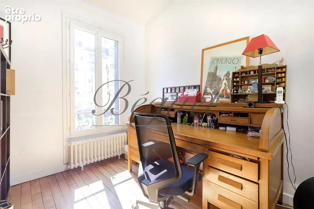 Paris 14e (75014), quartier Alésia — Maison familiale de 170 /207 m² avec terrasse, studio indépendant et stationnement - photo 12
