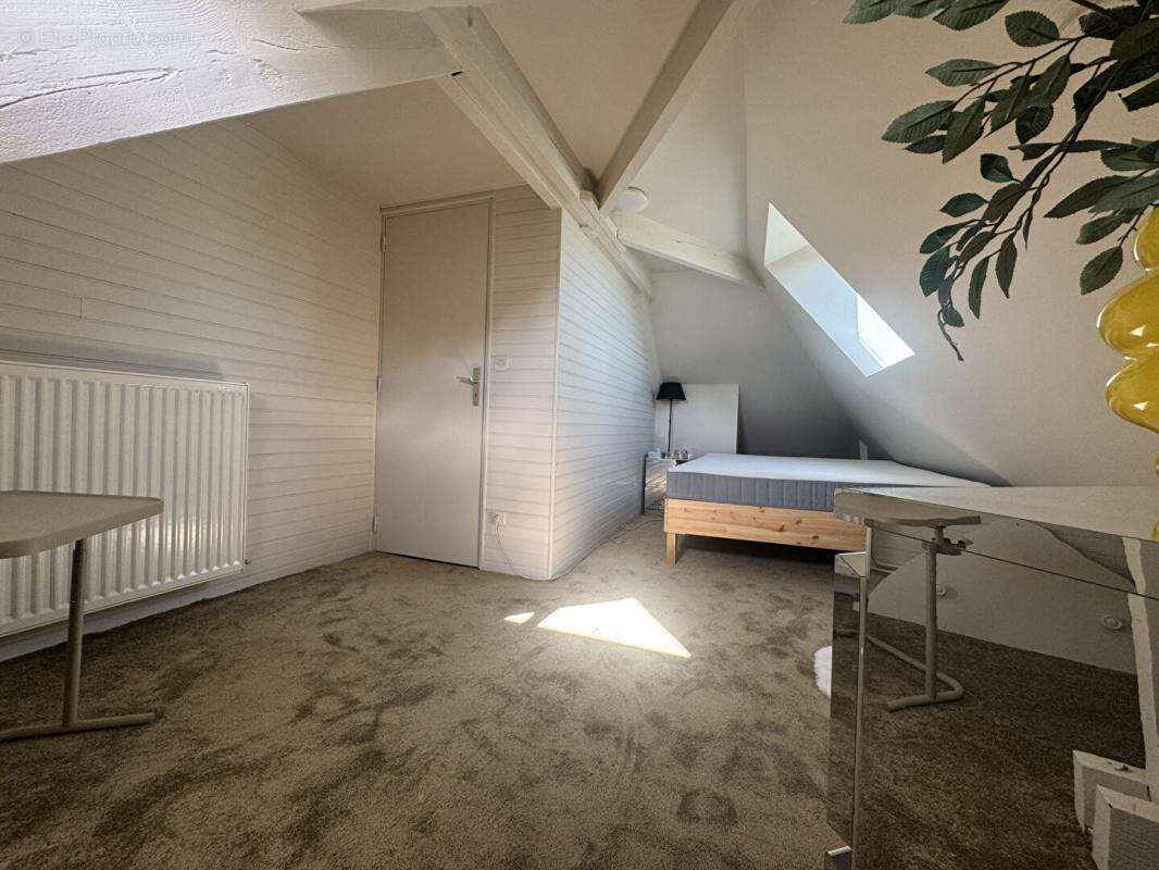 Maison à LA MEMBROLLE-SUR-CHOISILLE