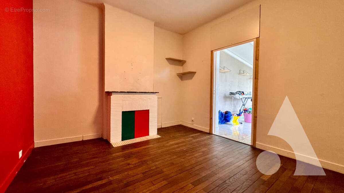 Maison à NANTEUIL-LE-HAUDOUIN