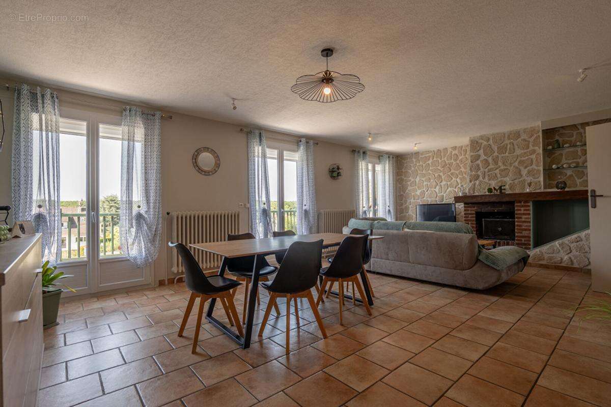 Lieux uniques ® x propriétés privées propose maison de  187 m² sur un terrain de 1295 m² à cellettes (41) - photo 10