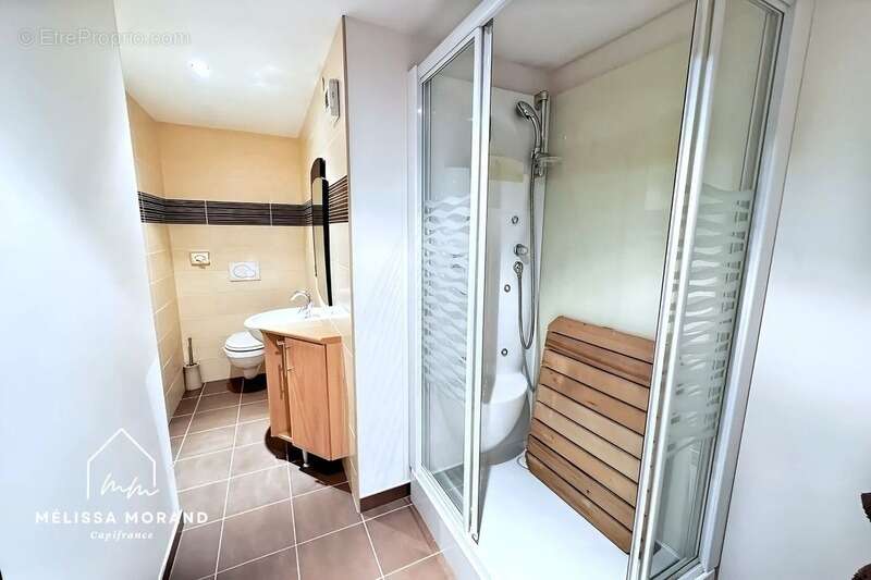 Appartement à ALLONZIER-LA-CAILLE