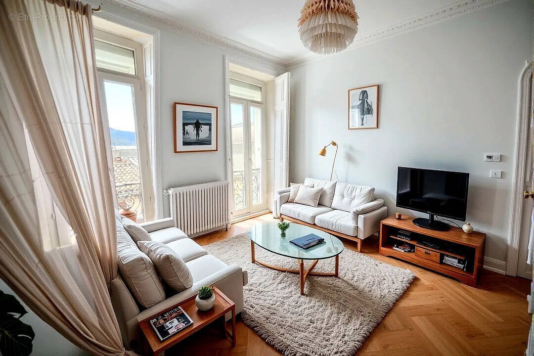 Appartement à MARSEILLE-11E