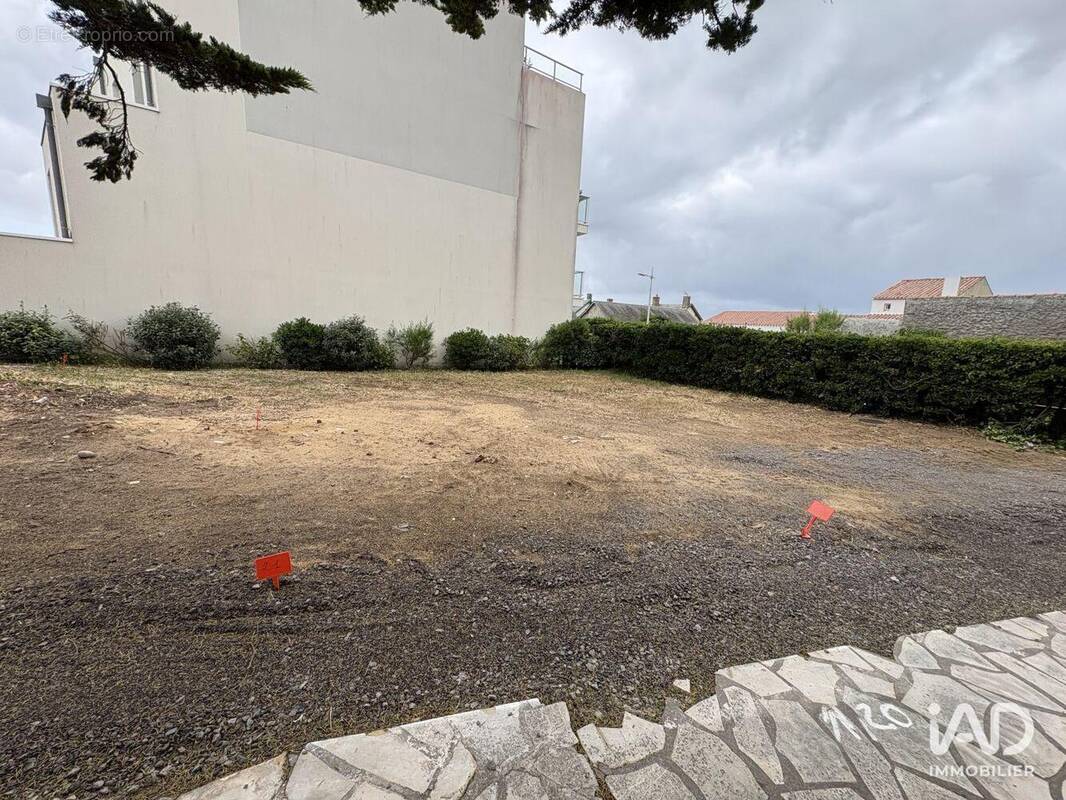 Photo 1 - Terrain à NOTRE-DAME-DE-RIEZ