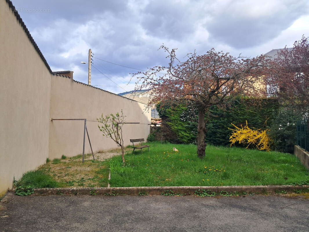 Appartement à MILLAU