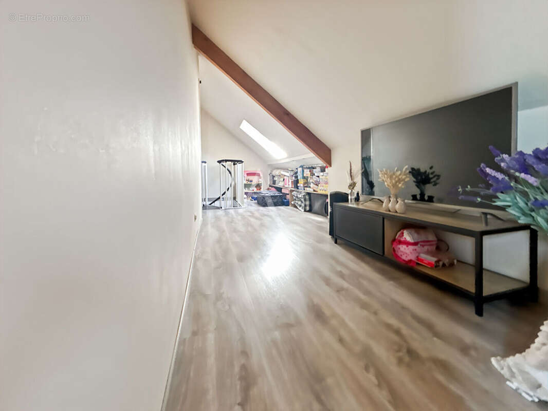 Maison Bourg Beaudouin 6 pièce(s) 140 m2 - photo 15