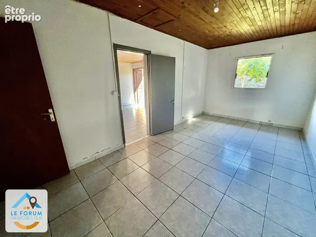 Saint joseph 97480 - maison f3 à rafraîchir - terrain plat et piscinable - photo 6