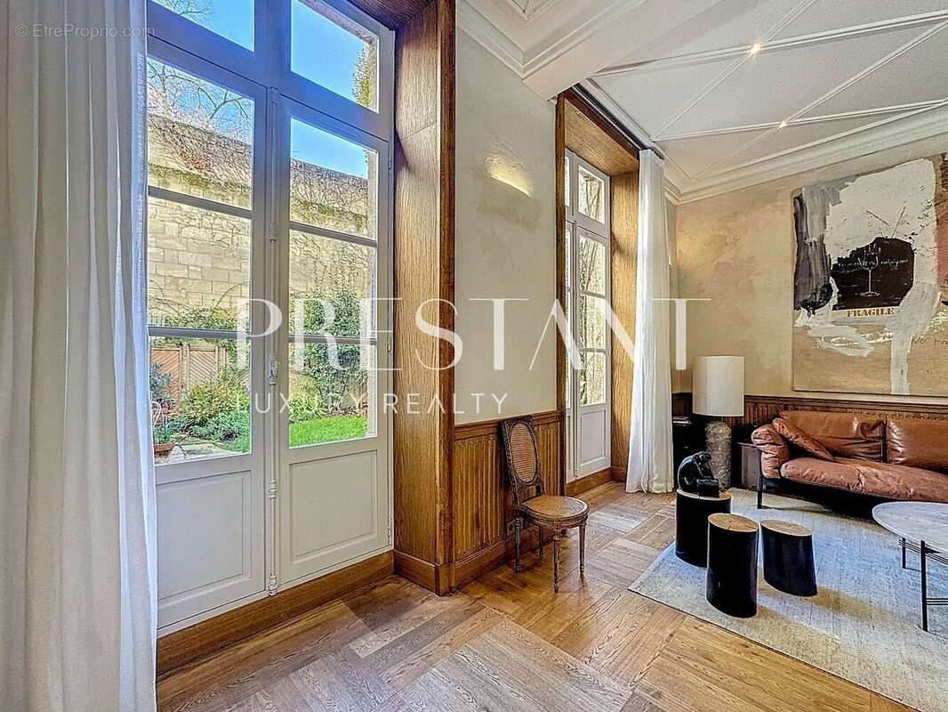 Appartement à BORDEAUX