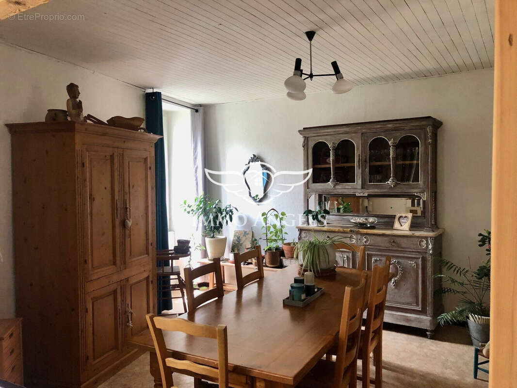 Maison 130 m² à Taulignan  - photo 8