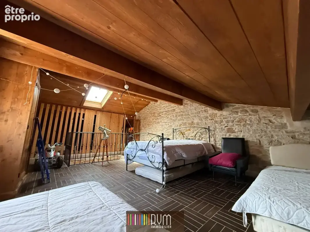 Maison 13 pièces 169 m² à vendre à Germagnat (01250) - photo 9